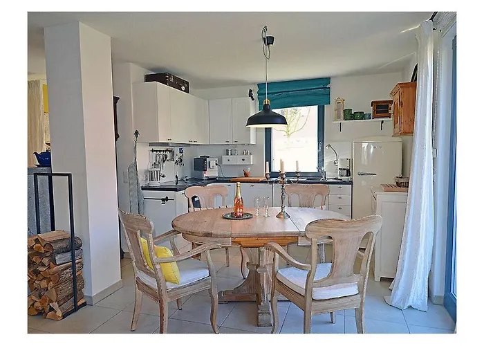 Zanzibar Comfortable בית נופש *